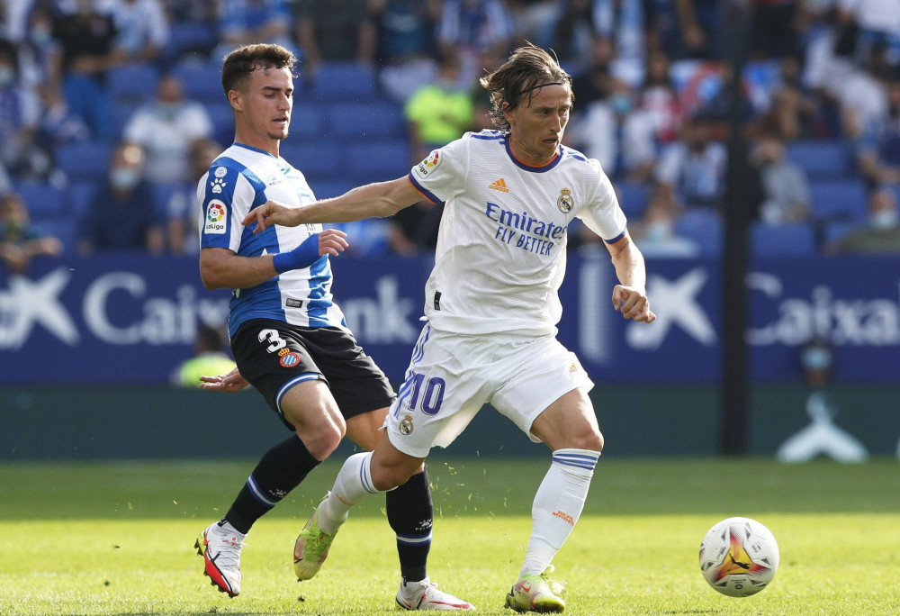 内维尔在分 内维尔在分