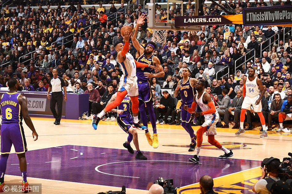 不仅来自外 不仅来自外