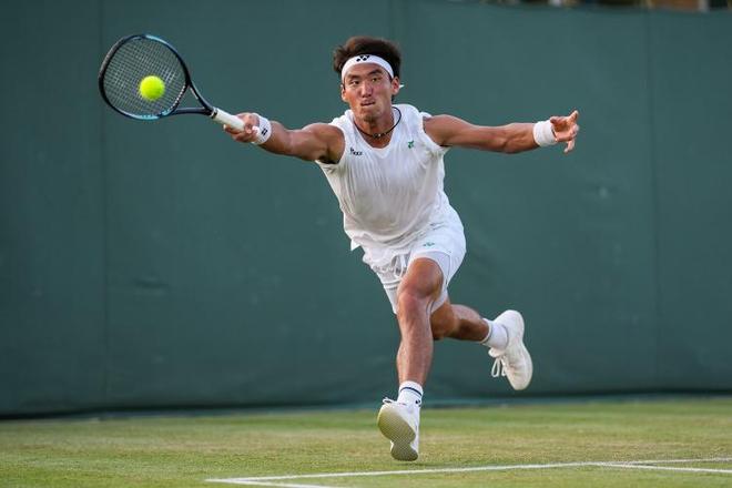 更加严峻 更加严峻